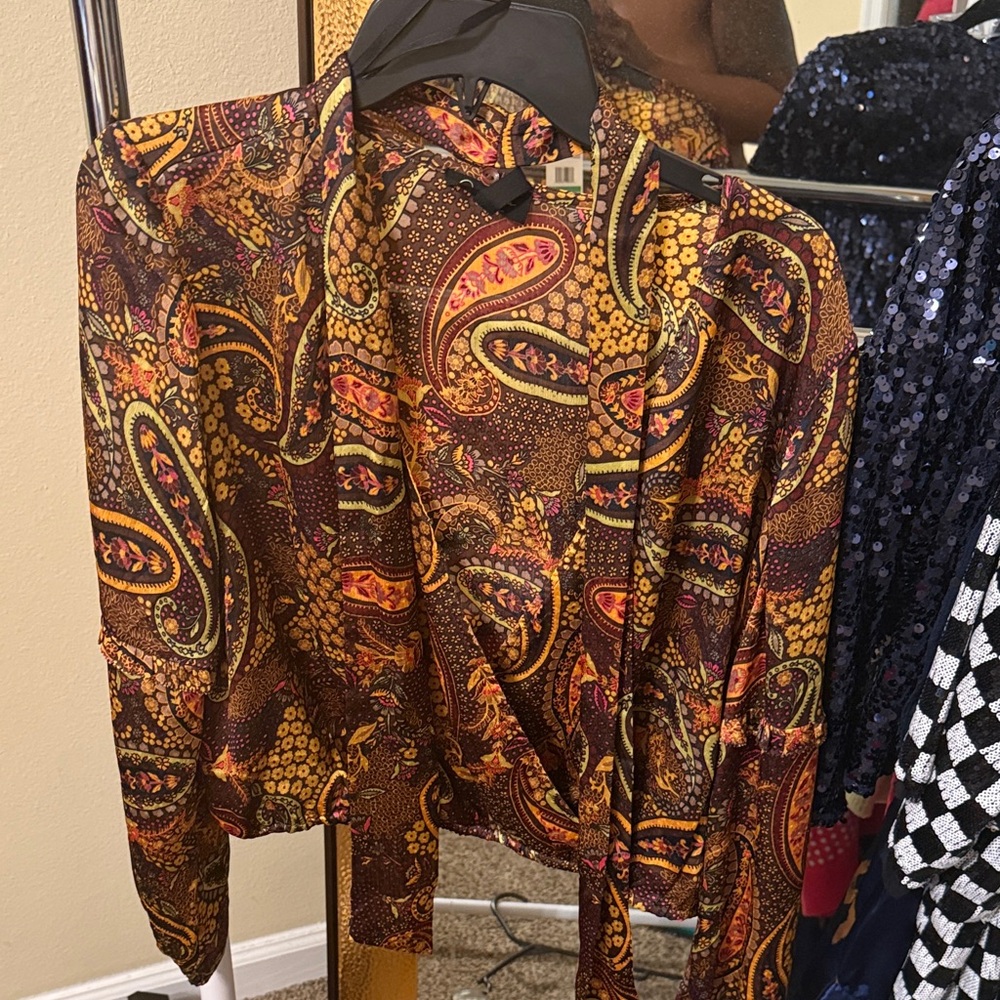 Jessica Simpson Multicolor Paisley Blouse